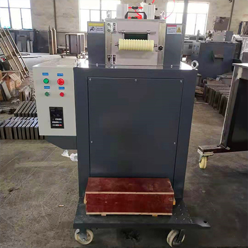 LQ300型軟膠切粒機